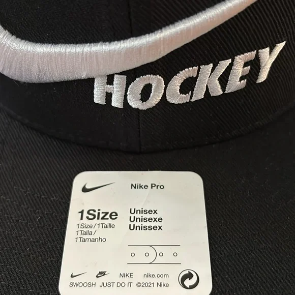 ✔️NWT: NIKE - Men’s Hockey Pro Flatbill Cap - Picture 4 of 11